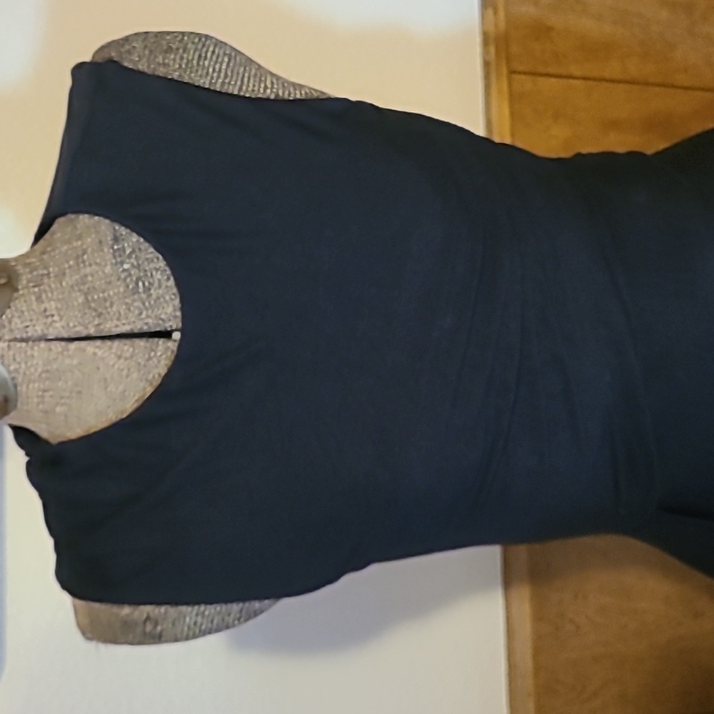 Barlll Small dress - Picture 3 of 7